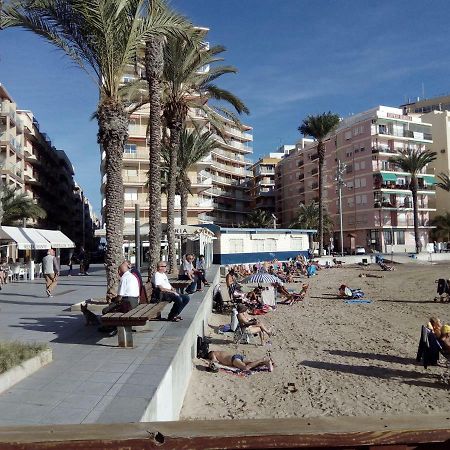 Apartment Only 250M From The Beach Los Locos Torrevieja Buitenkant foto