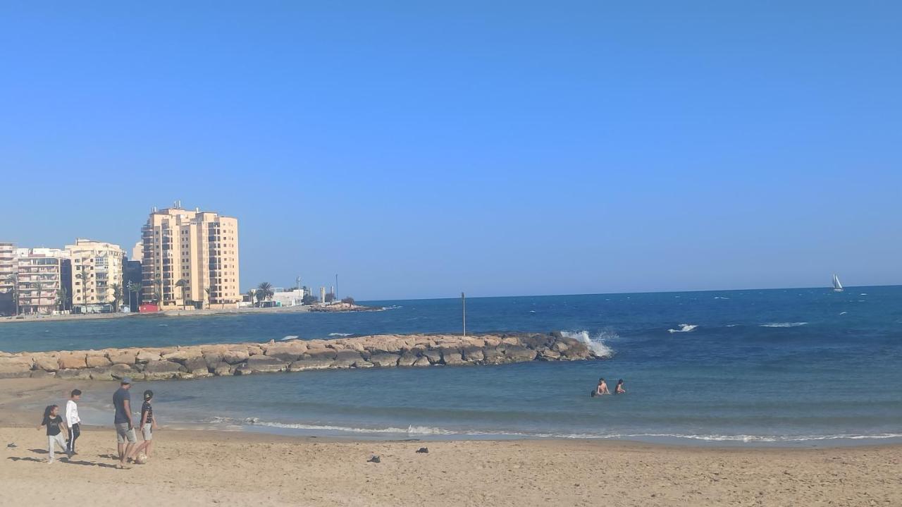 Apartment Only 250M From The Beach Los Locos Torrevieja Buitenkant foto